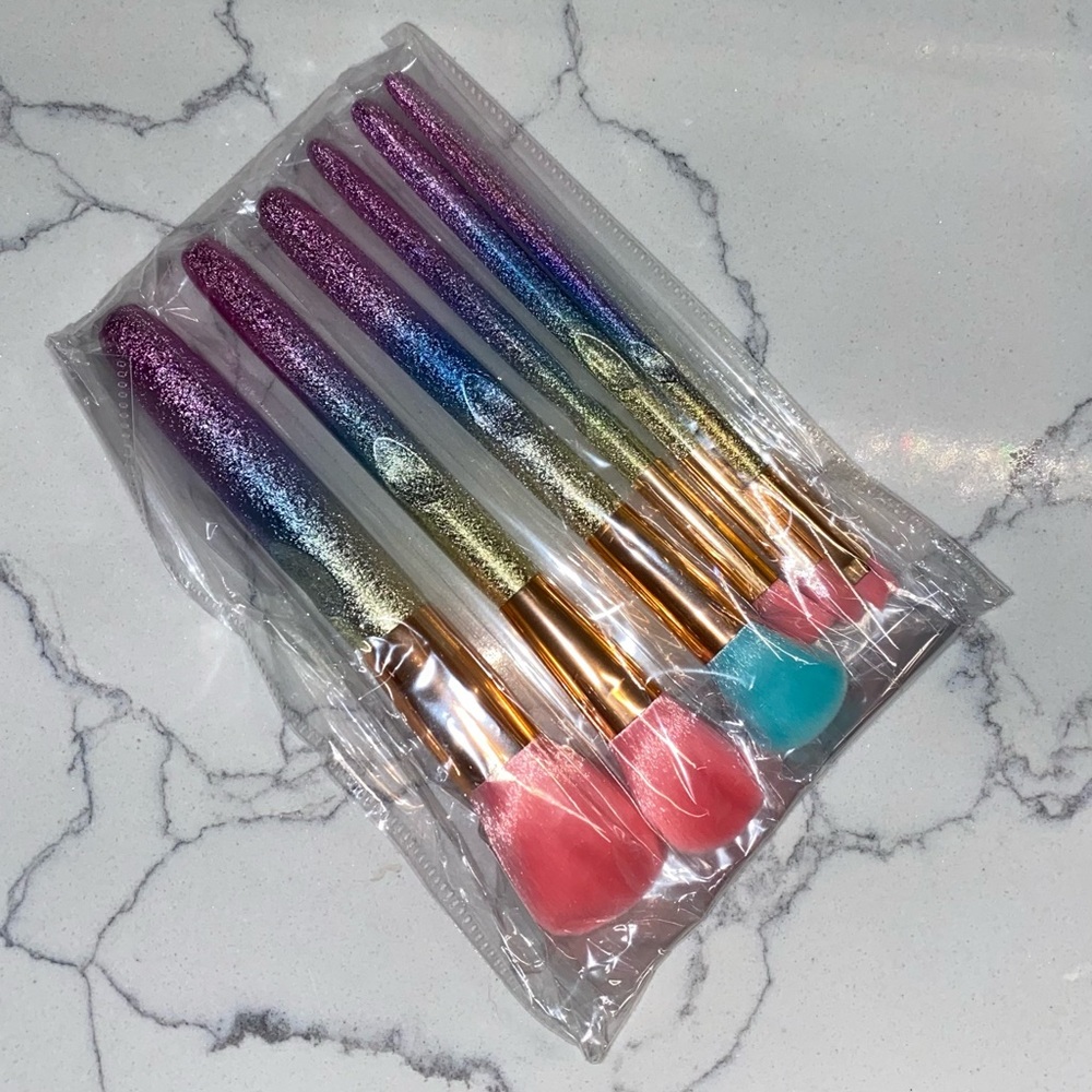 Makeup Brushes Set - Picture 3 of 6